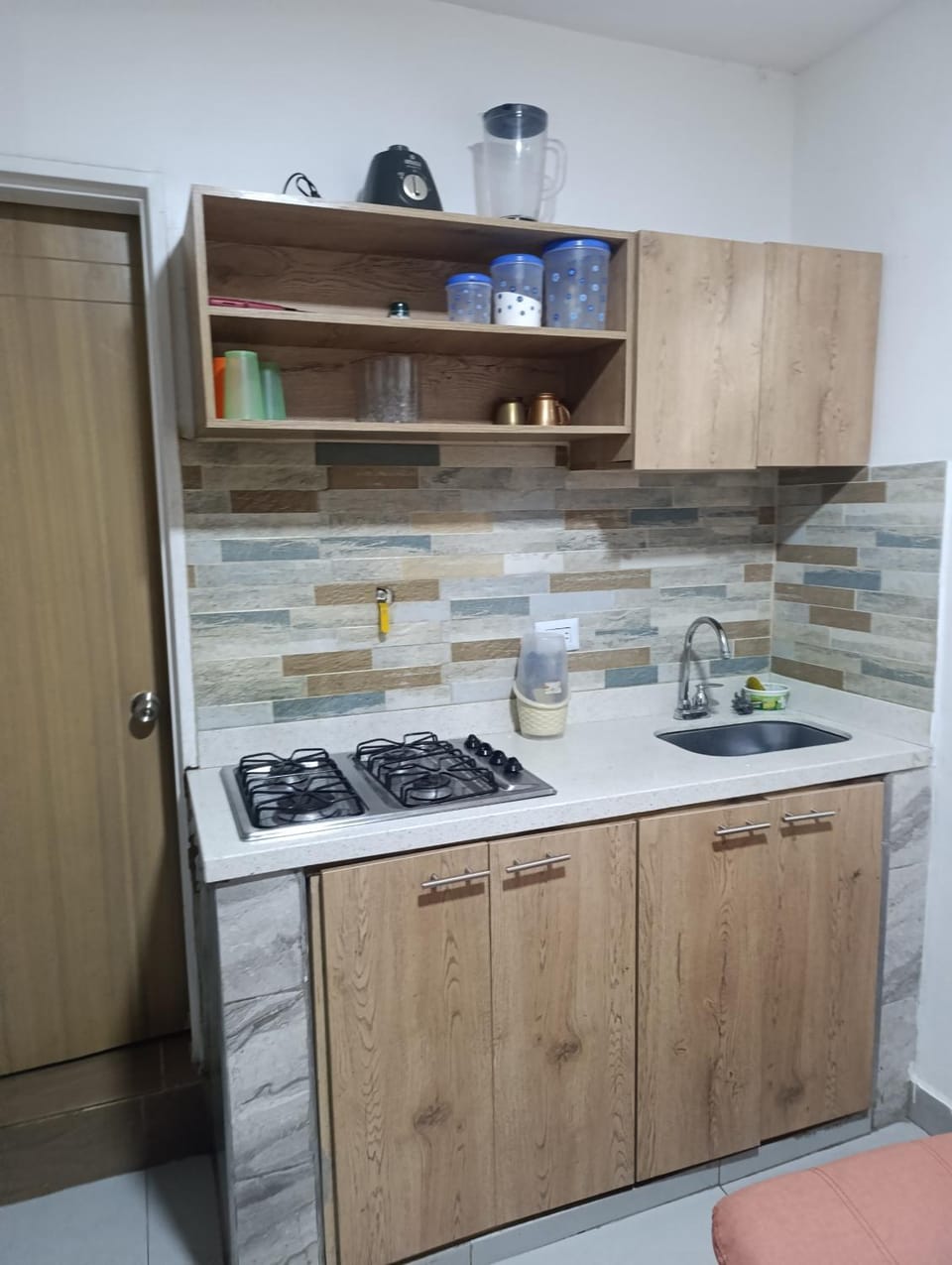 23 BELO APARTAMENTO CON BALCON EN LAURELES ESTADiO 2 HAB 2 BAÑOs Apartment in Medellin