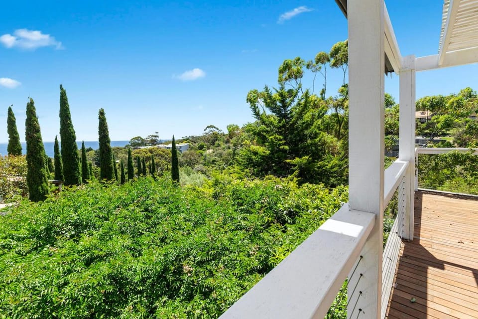 Garden, Sea view