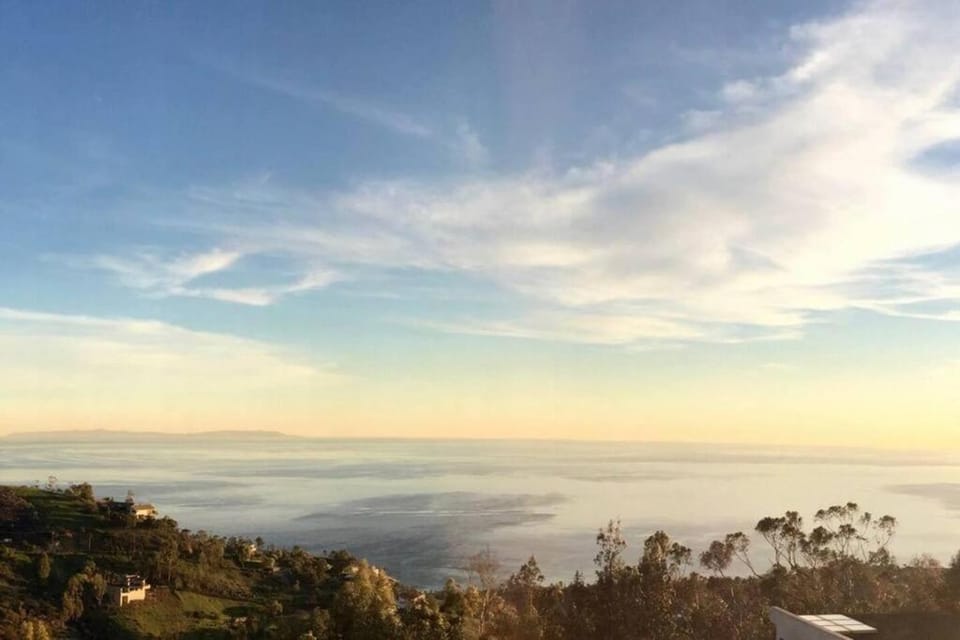 Malibu Secluded Escape Ocean View Zen House Villa in Topanga