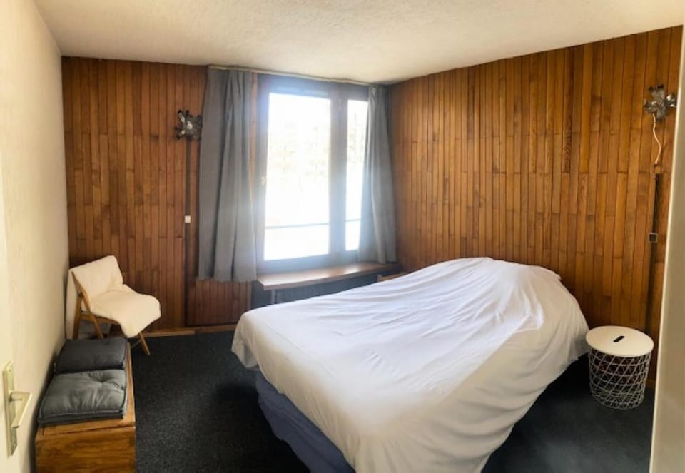 Bed, Bedroom, furniture