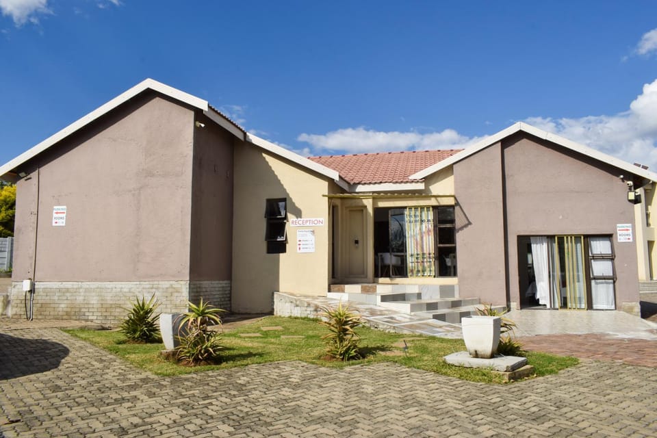 Protea Guesthouse Bed and Breakfast in KwaZulu-Natal