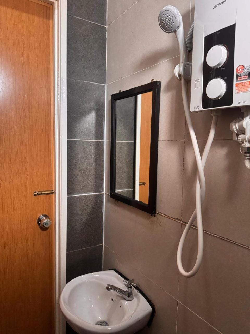 Shower, Bathroom, heating