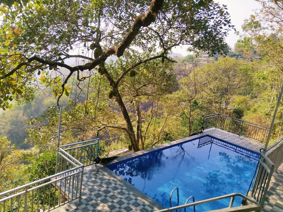 Pool view, Swimming pool, Swimming pool