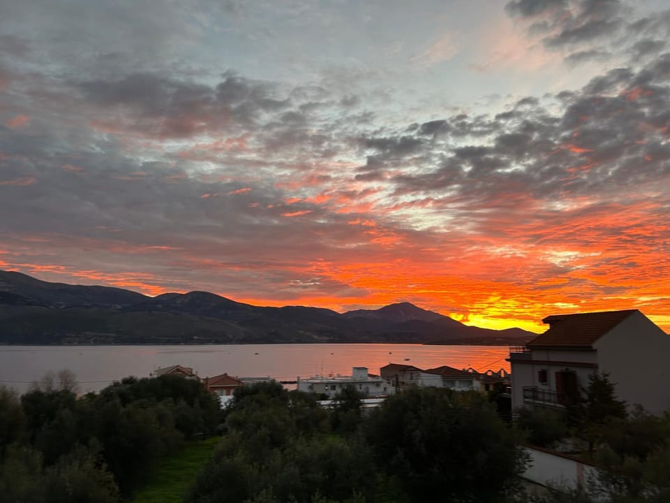 Mountain view, Sea view, Sunrise