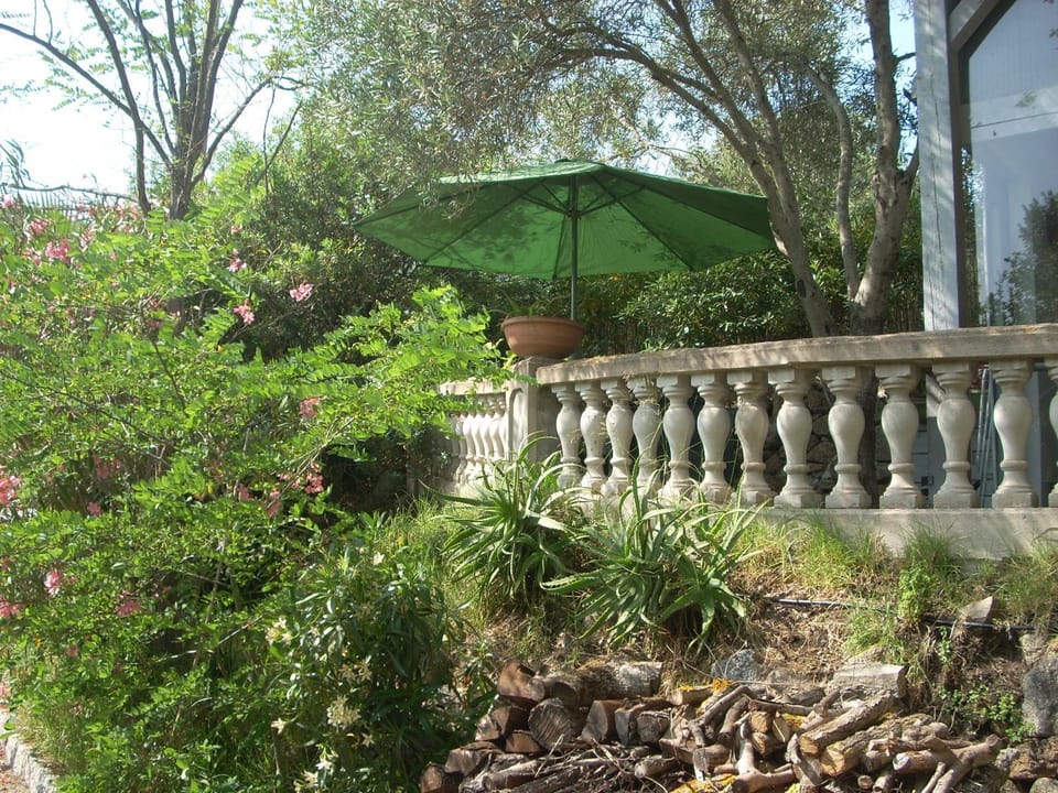 CHAMBRE INDEPENDANTE climatisée, cuisine d'été, piscine Vacation rental in Corsica