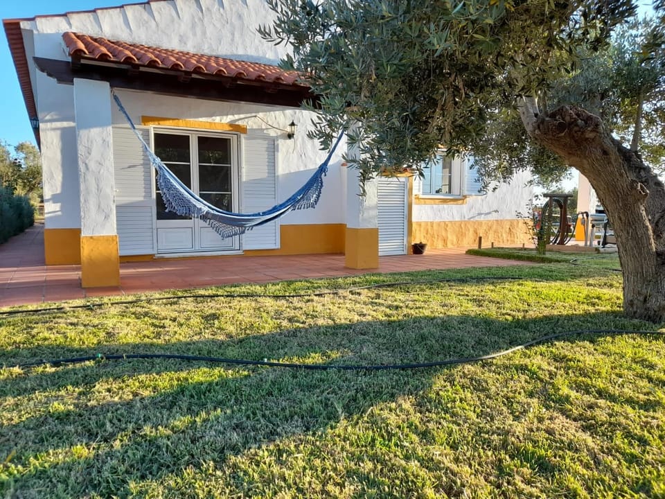 Property building, Balcony/Terrace