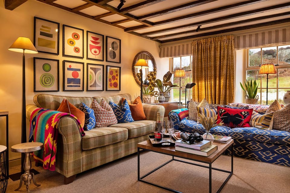Communal lounge/ TV room, Living room