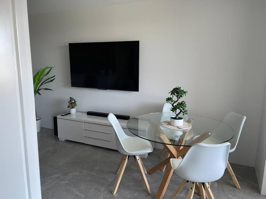 Marina Point Apartment in Sandstone Point