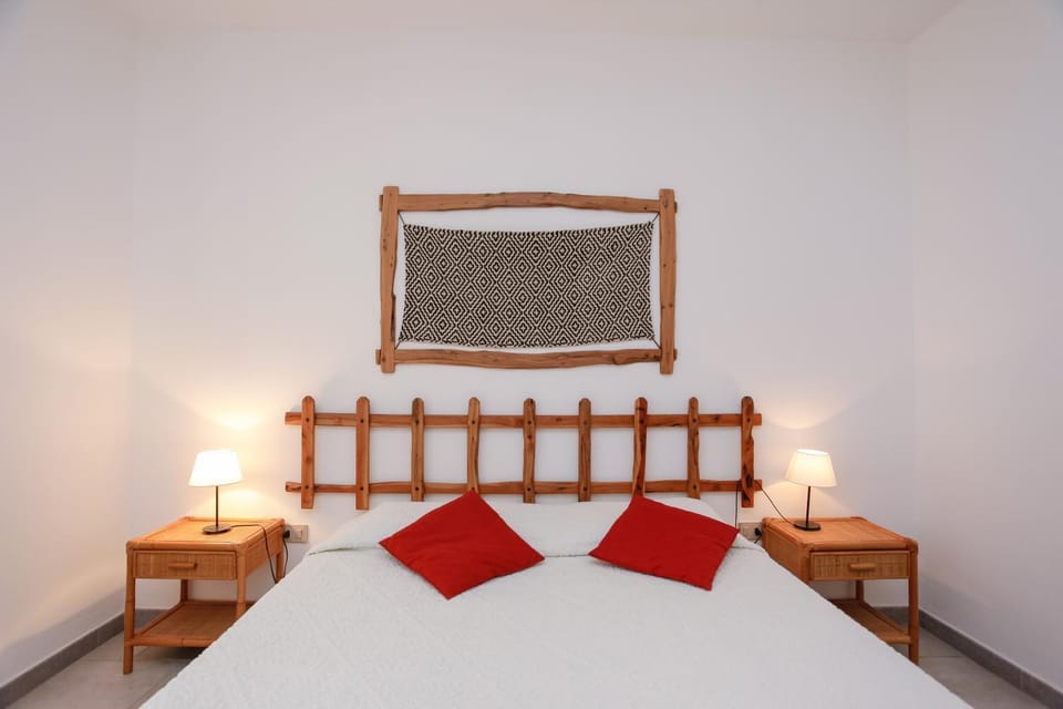 Property building, Living room, Bedroom
