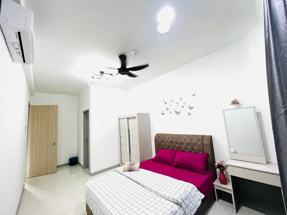 Ureshii Homestay Ladang Tanjung Kuala Terengganu with POOL Apartment in Terengganu, Malaysia