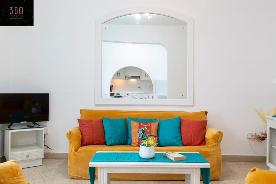 A comfy Seafront 1BR APT, in Tower Road in Sliema by 360 Estates Apartment in Sliema