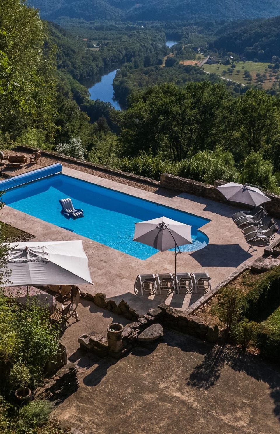 Natural landscape, Pool view, Swimming pool, sunbed
