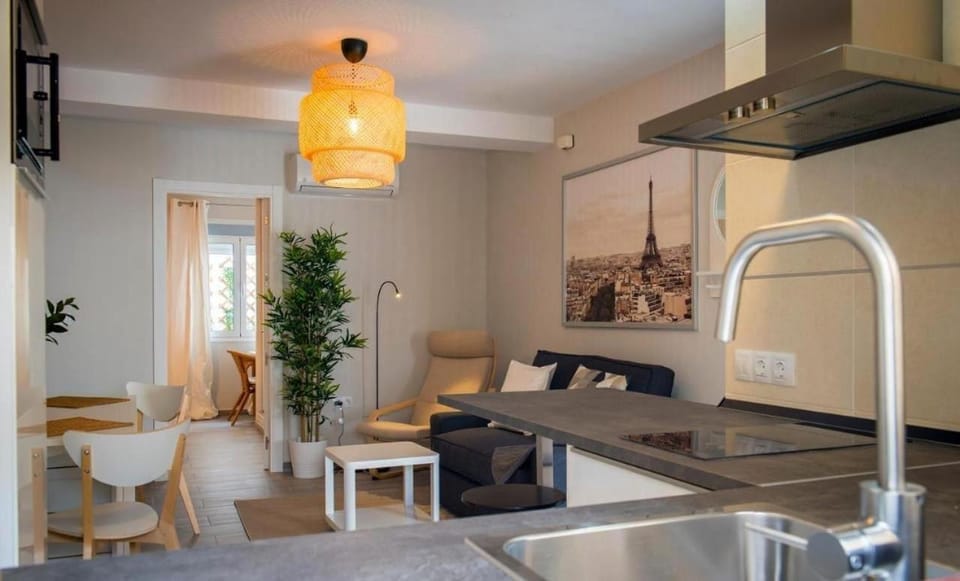 Property building, Kitchen or kitchenette, Living room