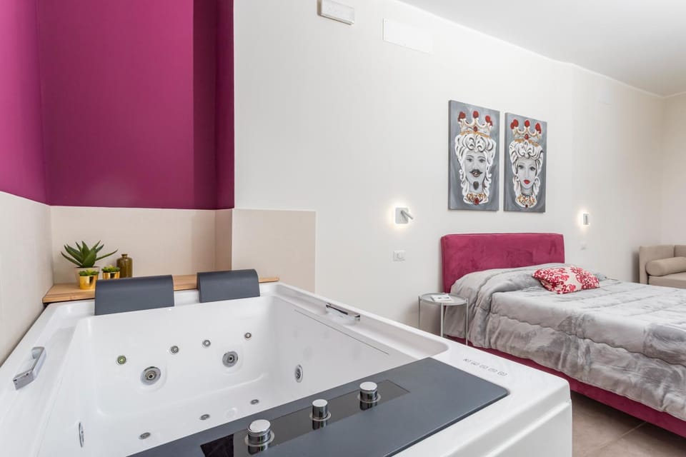 Bathroom, Living room