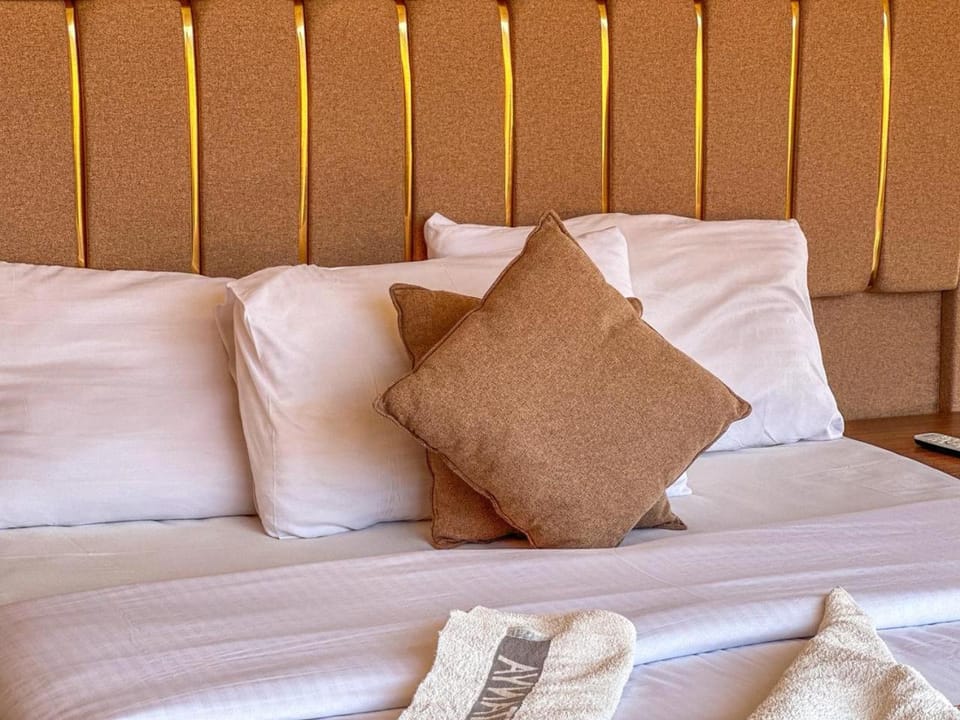 Mira Bubble Luxury Camp Luxury tent in Africa