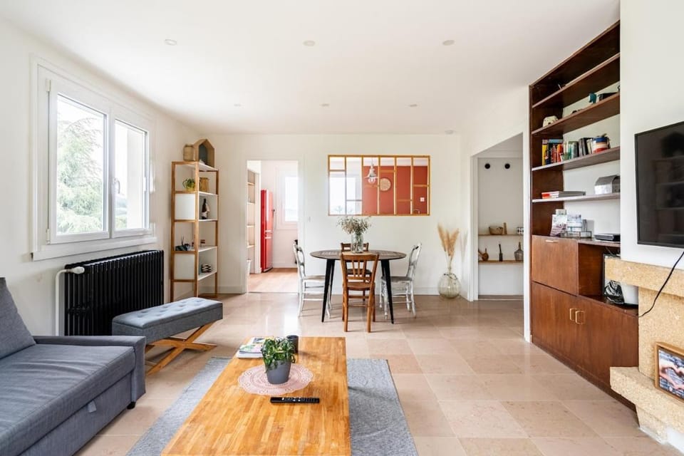 La Villa Tome , Appartement dans maison individuelle, piscine Apartment in Saint-Étienne