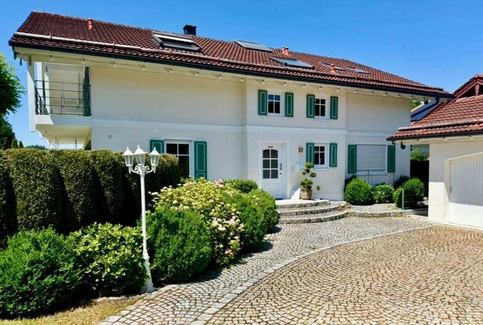 Ferienwohnung Ober Apartment in Prien am Chiemsee