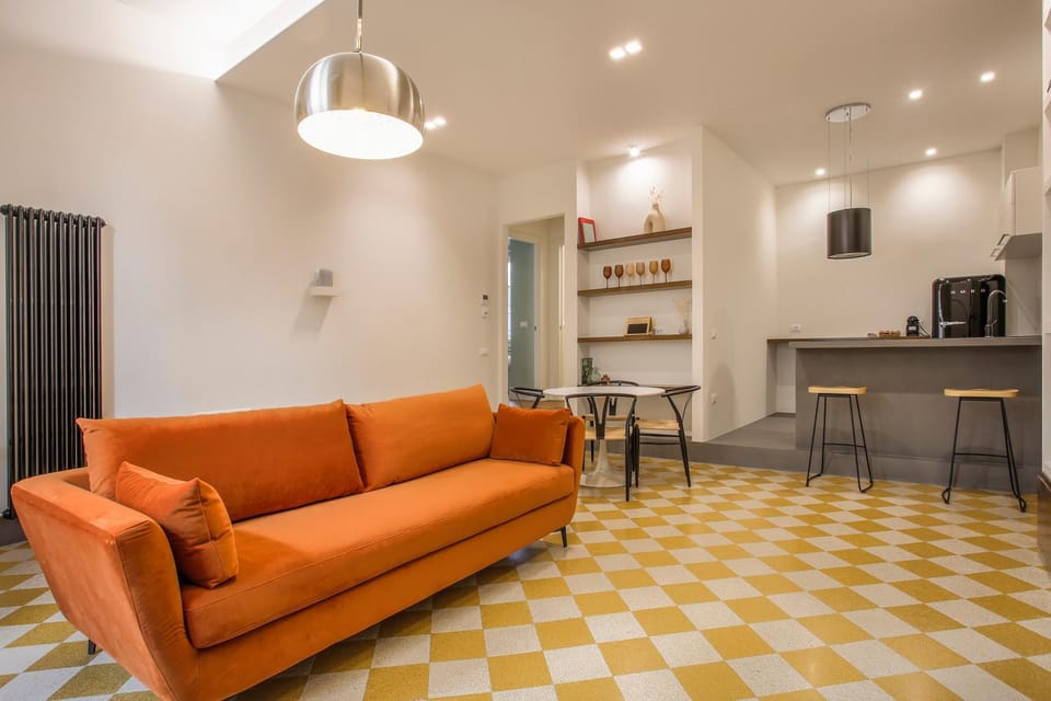 Kitchen or kitchenette, Living room, Dining area