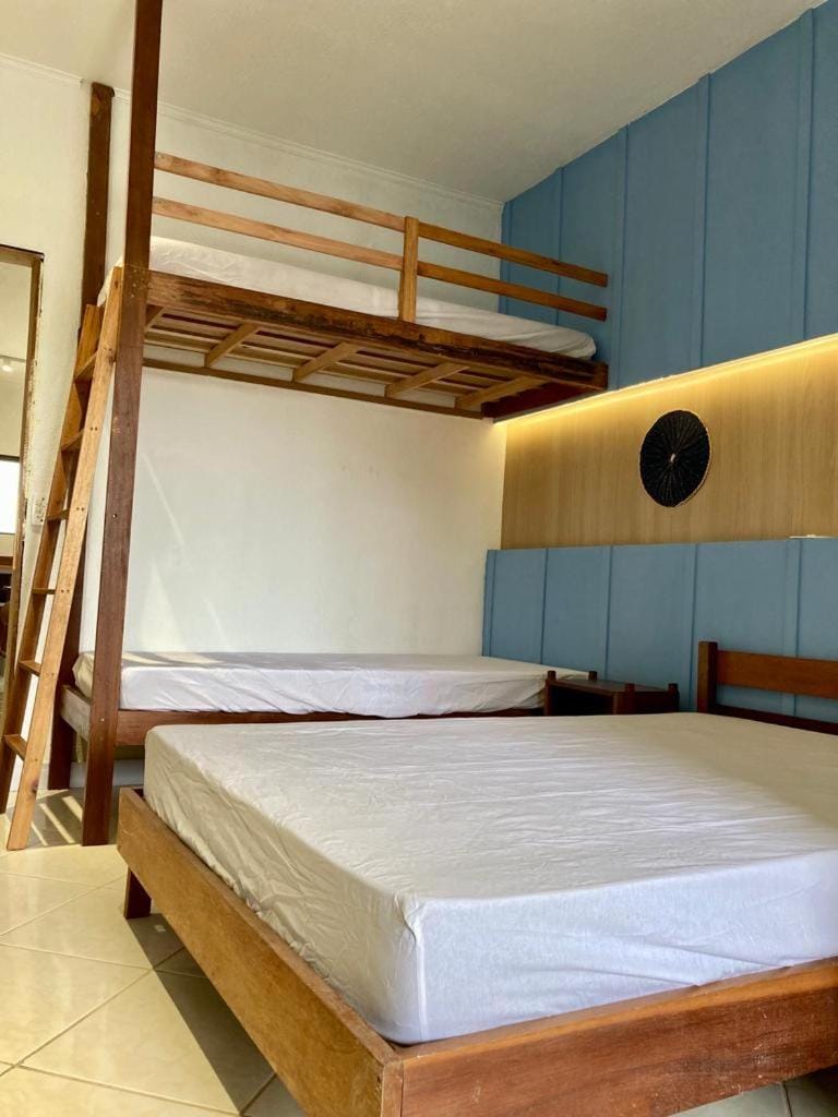 Bed, Bedroom, bunk bed