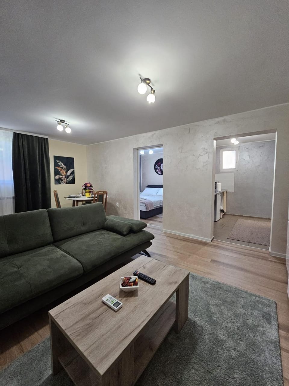 Living room, Seating area, Dining area