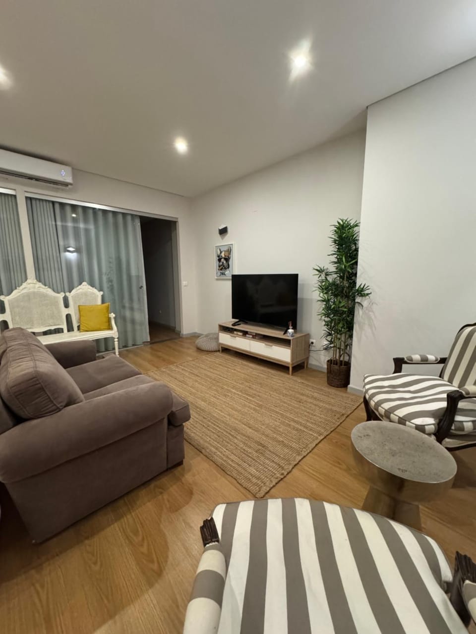 Communal lounge/ TV room, TV and multimedia