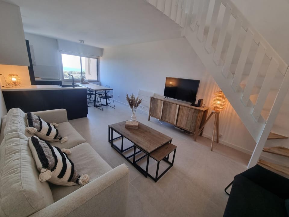 Agde : Appartement 2 chambres au bord des falaises Apartment in Agde