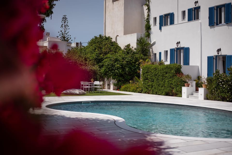Garden, Swimming pool, Swimming pool