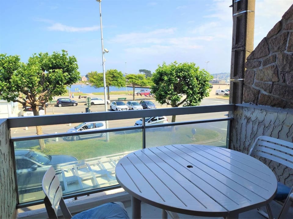 Appartement vue MER avec WIFI, parking, au port de de PERROS-GUIREC - Réf 848 Apartment in Perros-Guirec