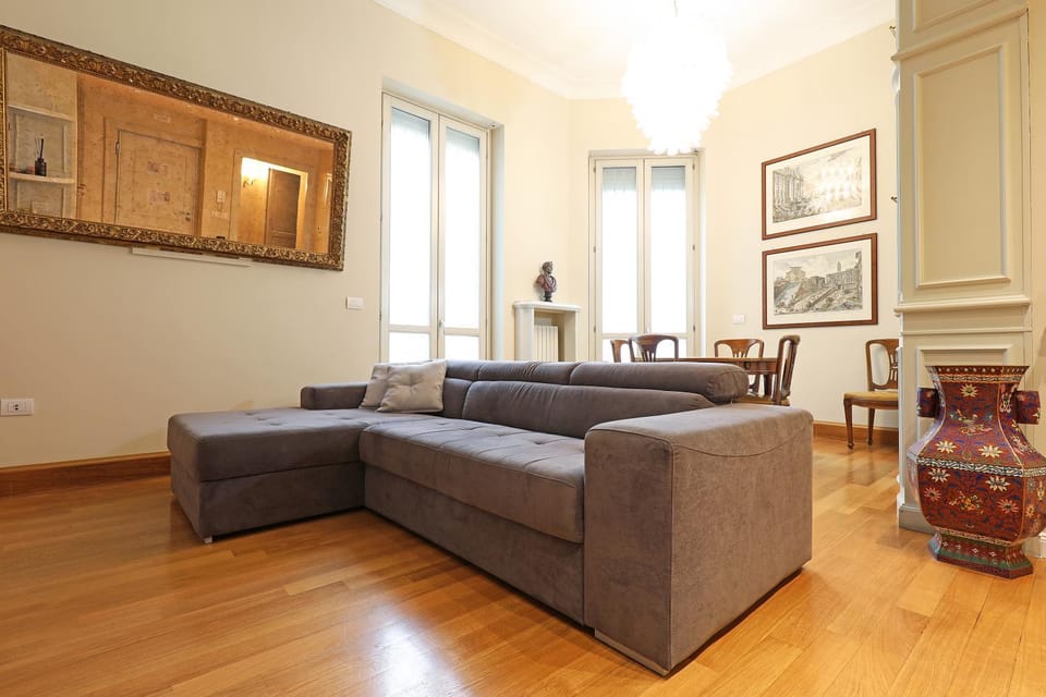 Living room, Seating area, air conditioner