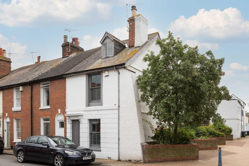 White Cottage House in Whitstable