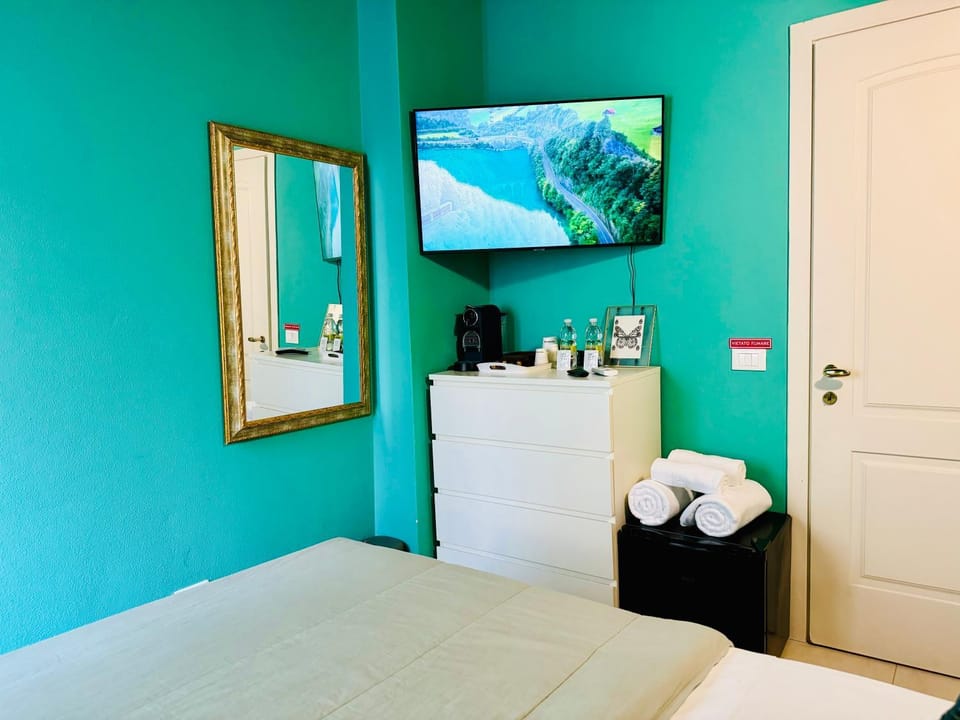 TV and multimedia, towels