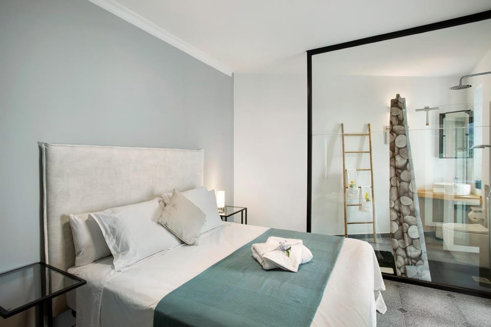 Property building, Living room, Bedroom