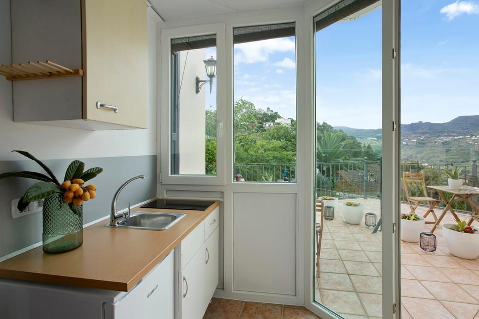 Property building, Kitchen or kitchenette, Living room