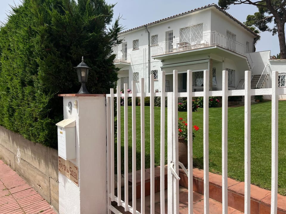 Apartamentos Rayon Du Soleil Apartment in Baix Empordà