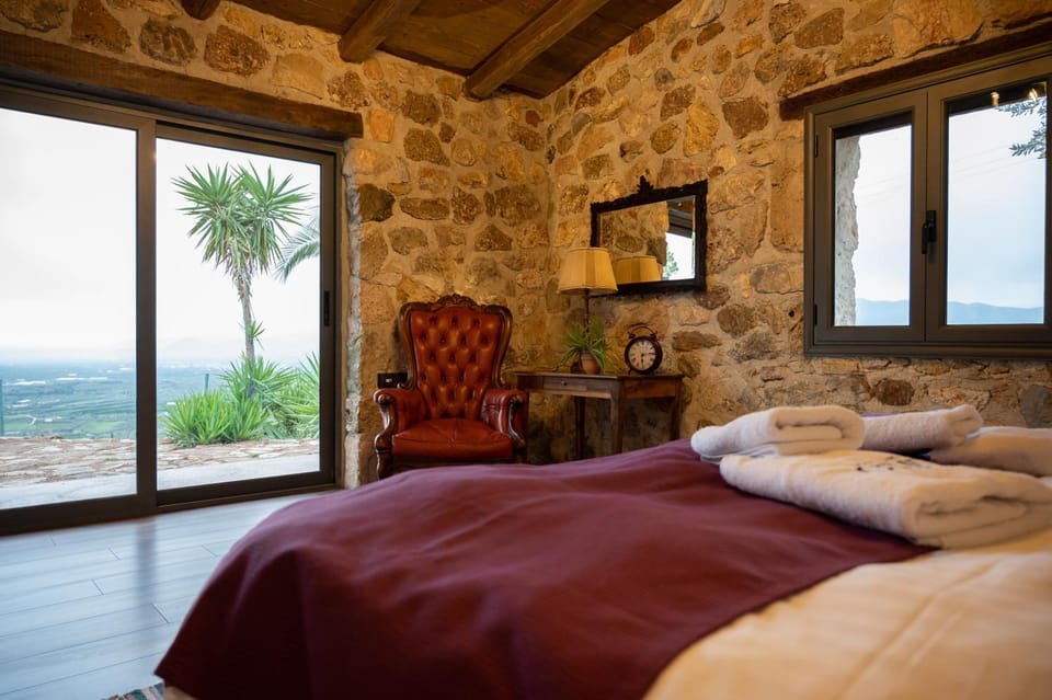 Natural landscape, View (from property/room), Photo of the whole room, Bedroom