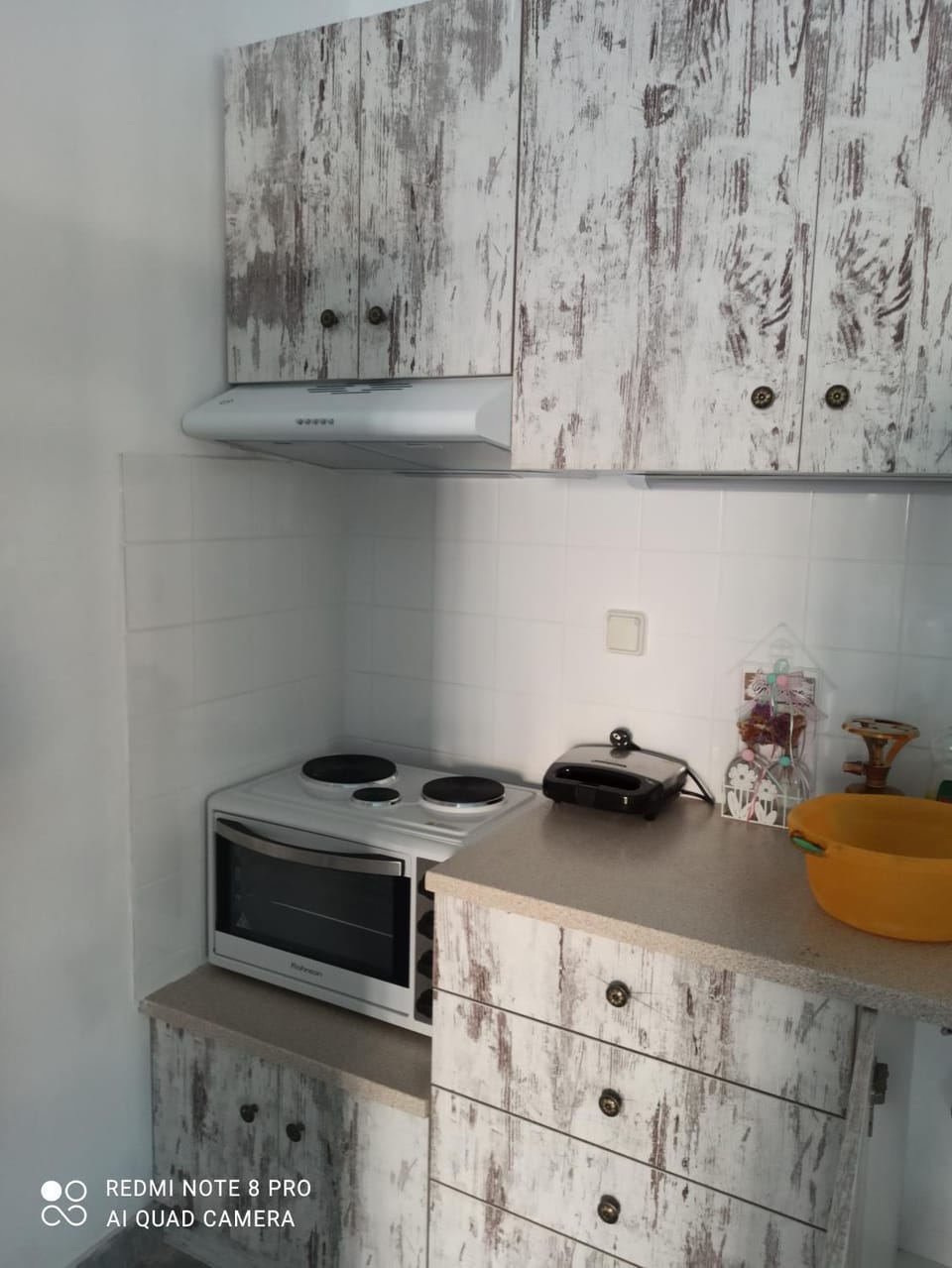 Kitchen or kitchenette, pet friendly