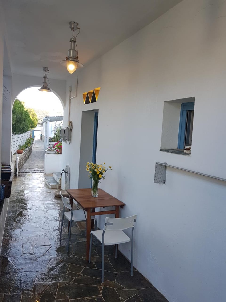 View (from property/room), Balcony/Terrace, Dining area