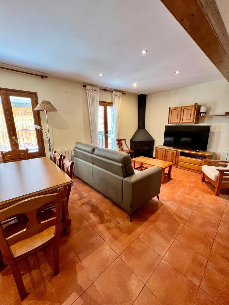 Habitatge familiar de Can Bota Batllo Apartment in Ripollès