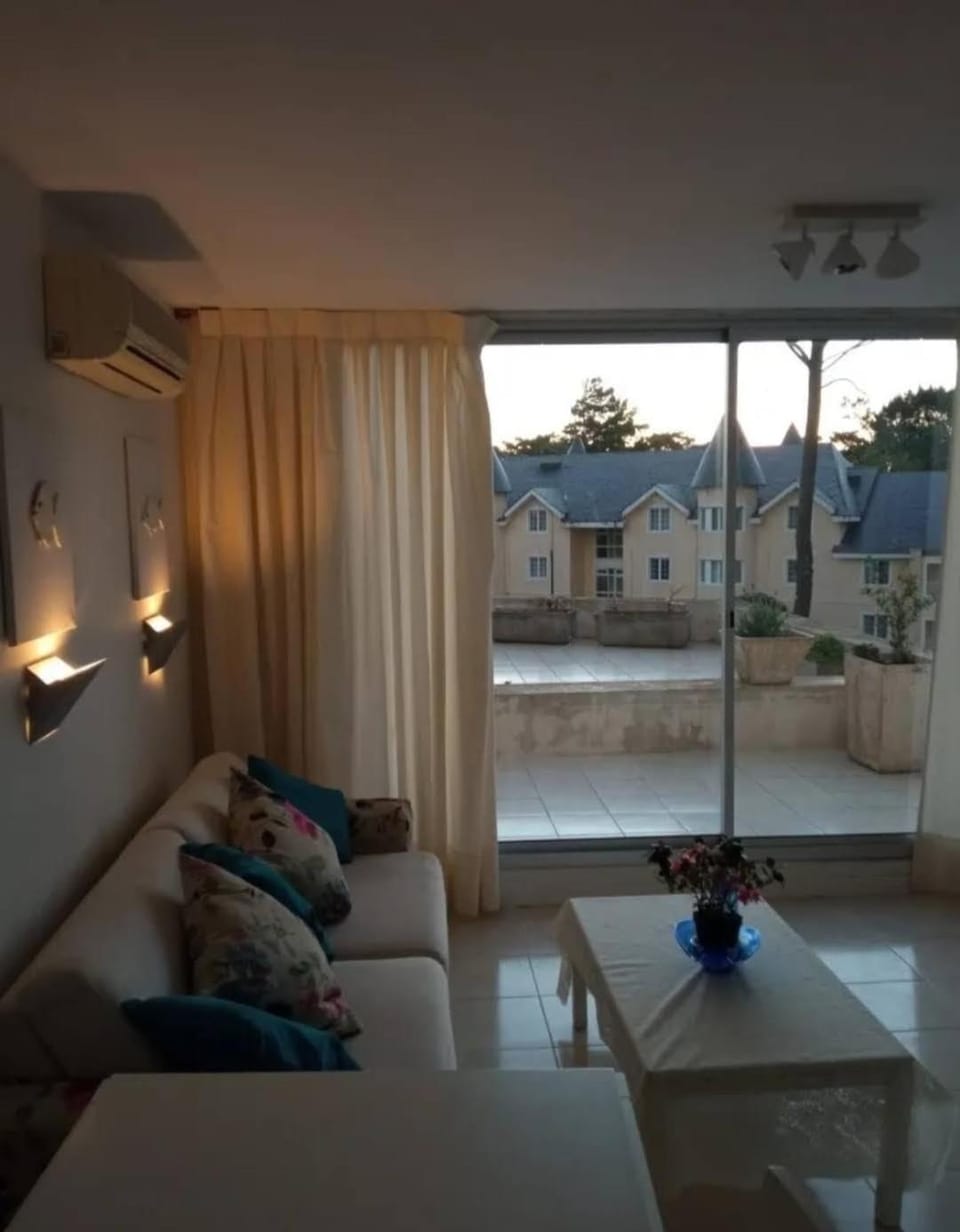 Torre Amadeus 203 Apartment in Punta del Este