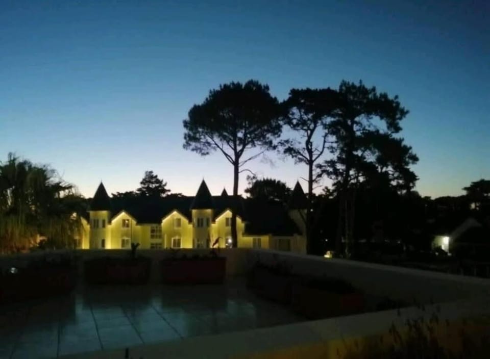 Torre Amadeus 203 Apartment in Punta del Este