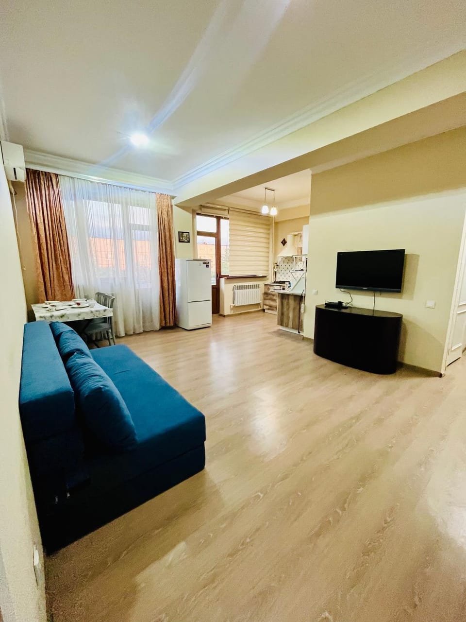 Апартаменты Афины с видом на горы Apartment in Almaty