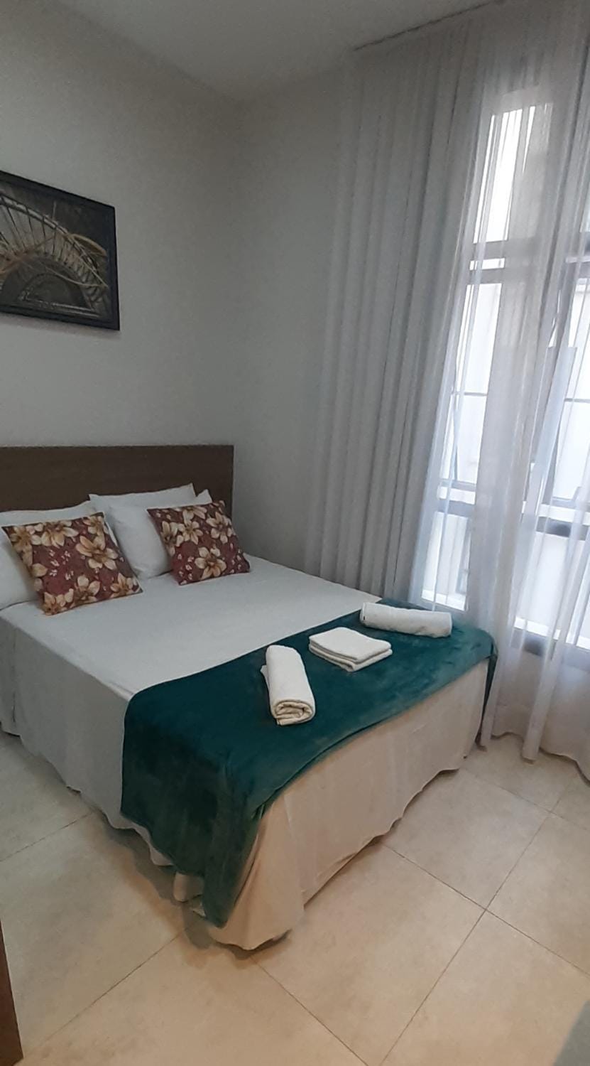 Bed, Photo of the whole room, towels