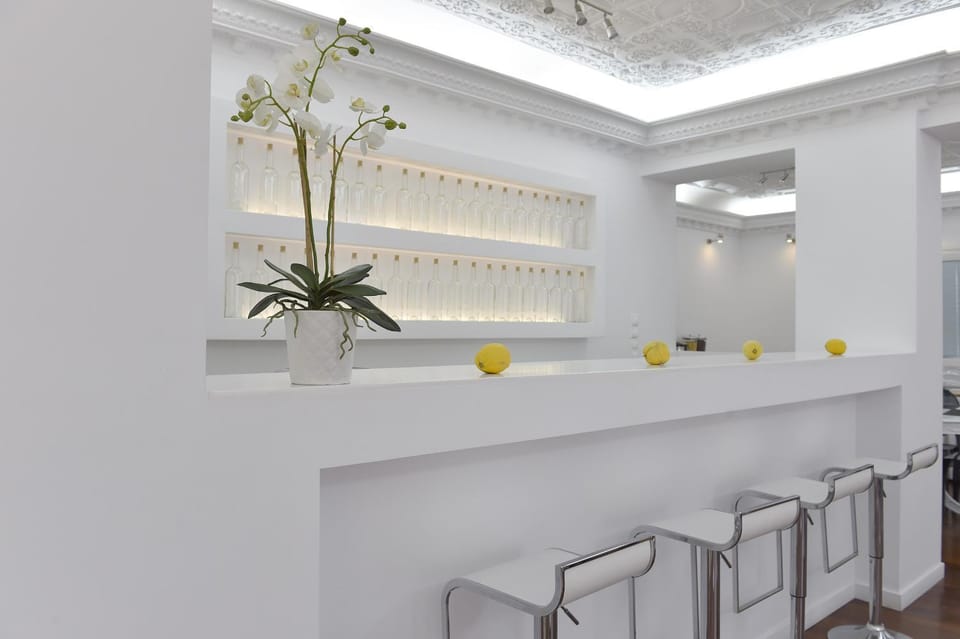 Lounge or bar
