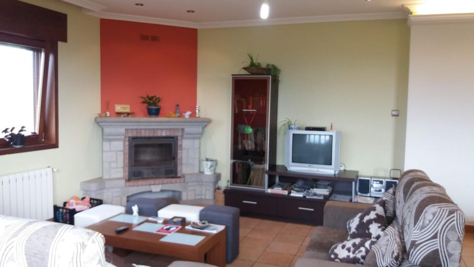 Communal lounge/ TV room, Living room, Seating area, flat iron