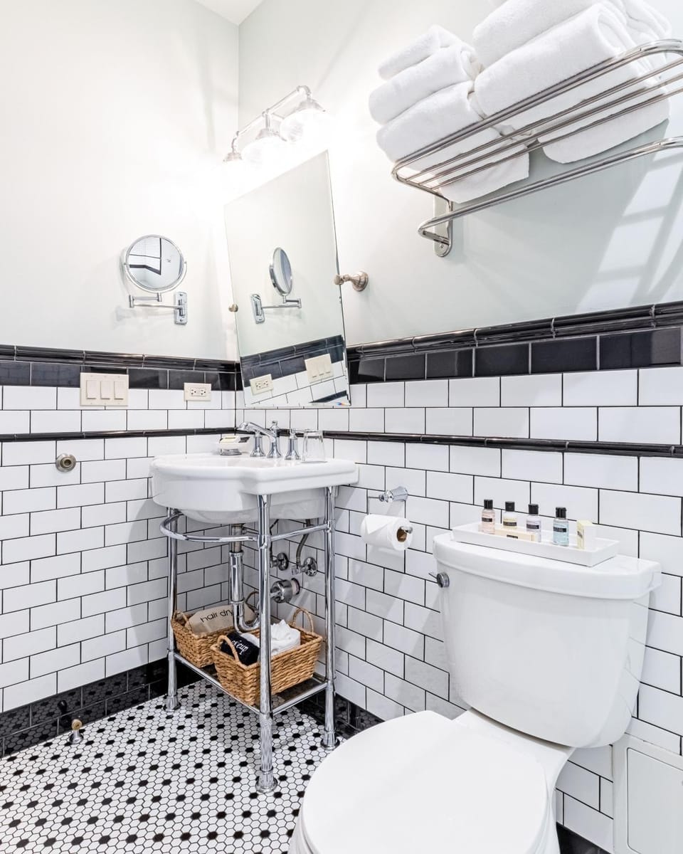 Shower, Toilet, Bathroom, towels, towels