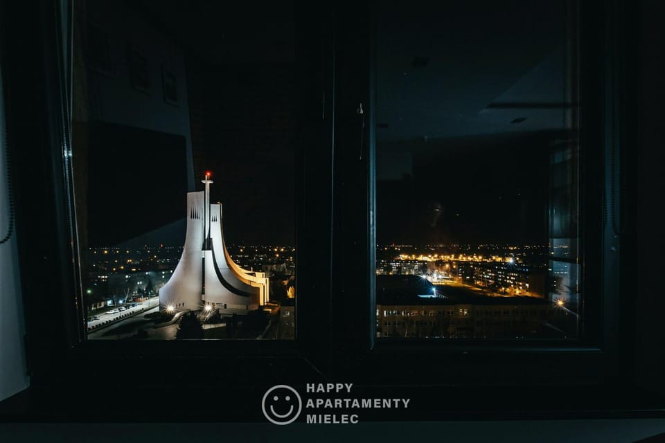 View (from property/room), City view, Garden view