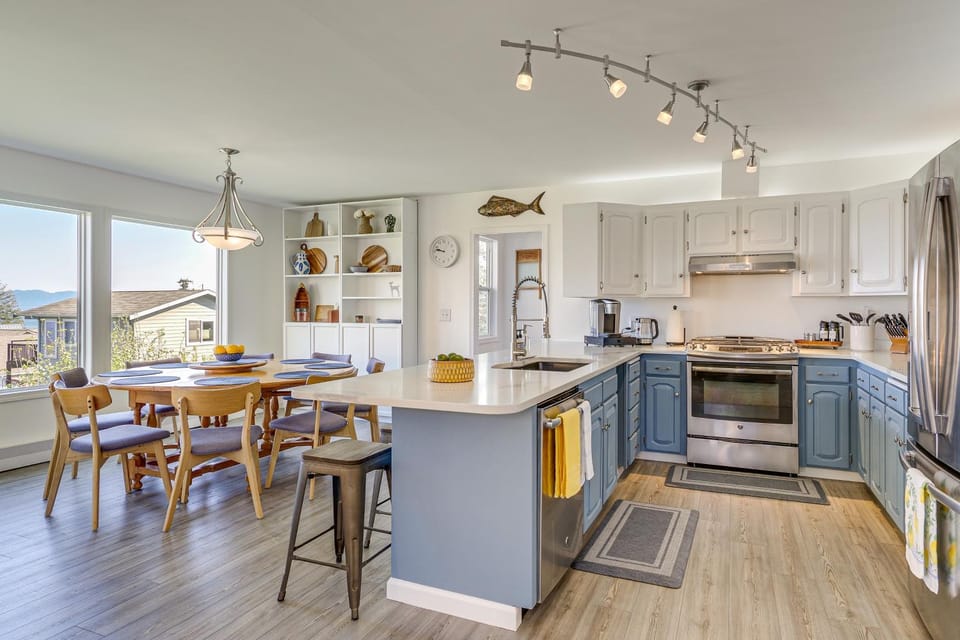 Anacortes Home with Views of Puget Sound House in Anacortes