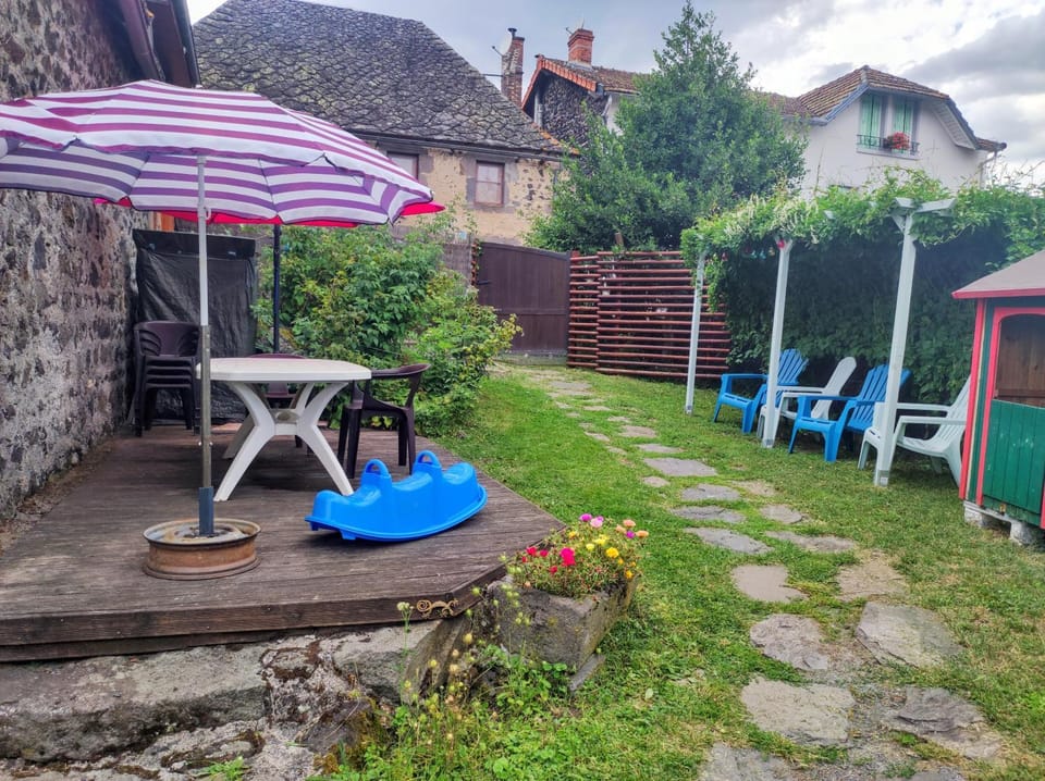 Chez Philopin House in Auvergne-Rhône-Alpes