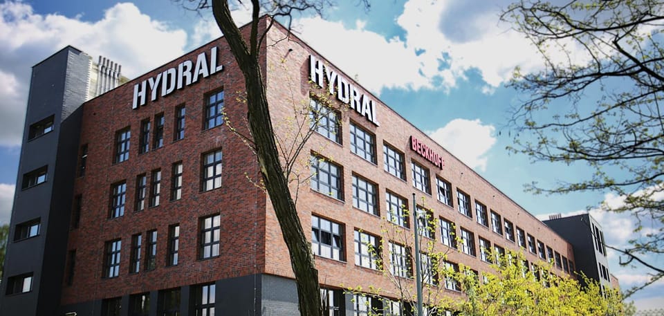 Property building, Day