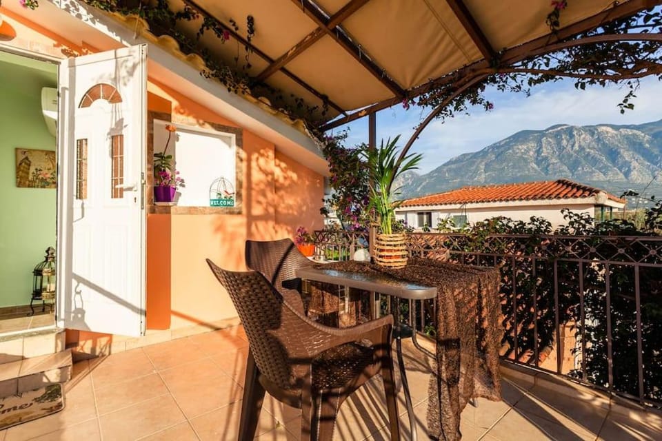 bougainvillea house 2 Apartment in Messenia